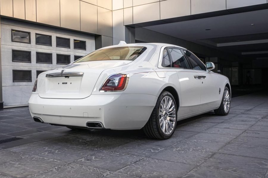 Rolls Royce Phantom 2022 White