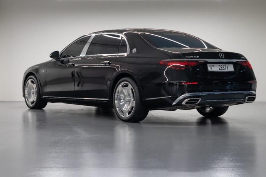 Mercedes S680 Maybach 2023