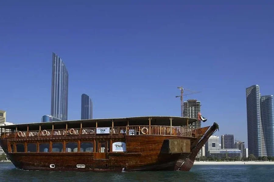 Arabian Dhow Cruise with Dinner Abu Dhabi