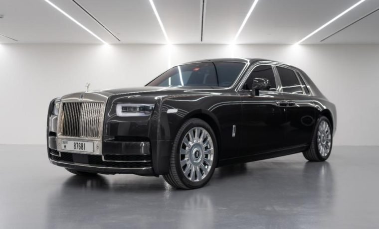 Rolls Royce Phantom 2023