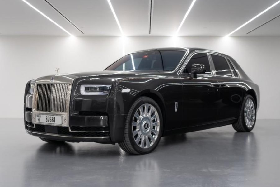 Rolls Royce Phantom 2023