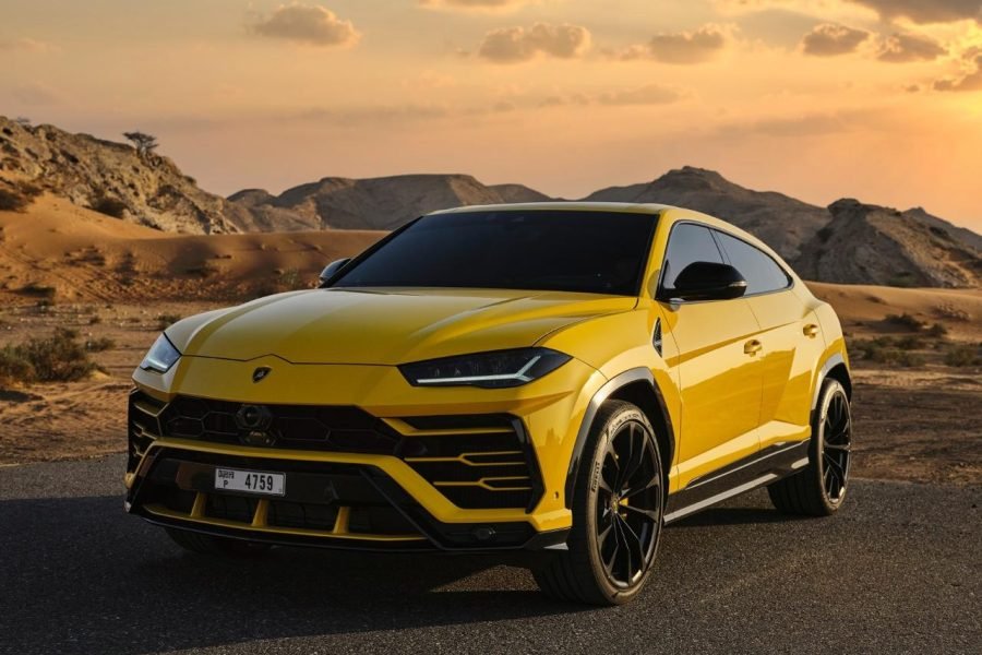 Lamborghini Urus model 2023