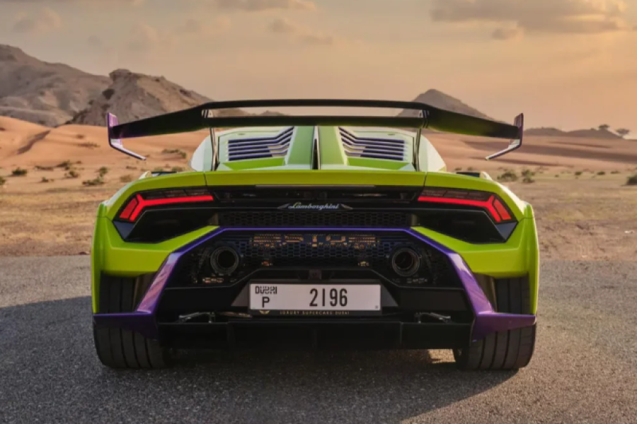 Lamborghini Huracán STO