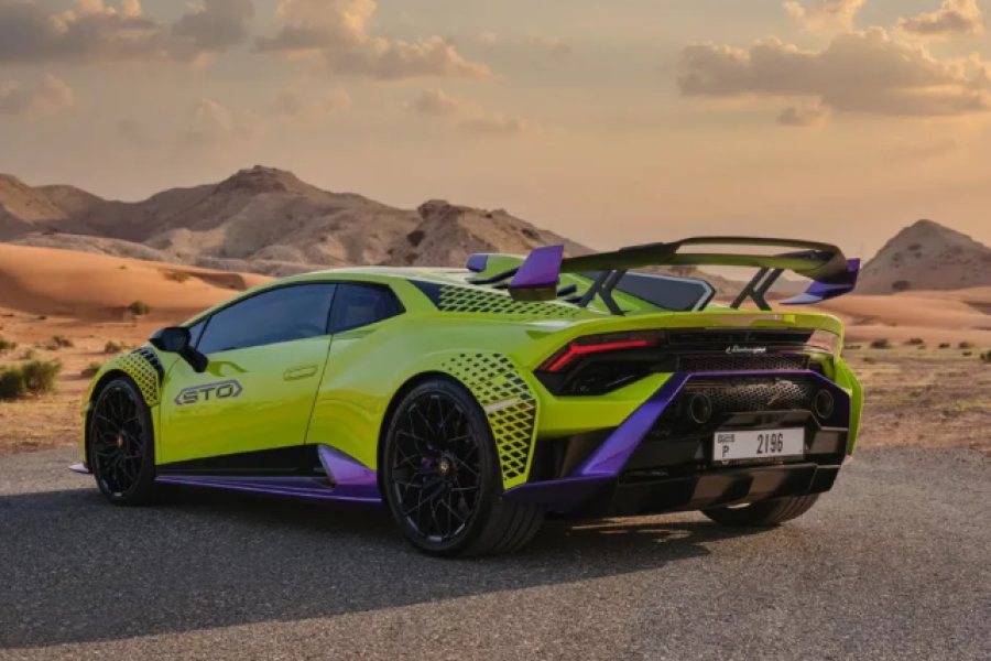 Lamborghini Huracán STO