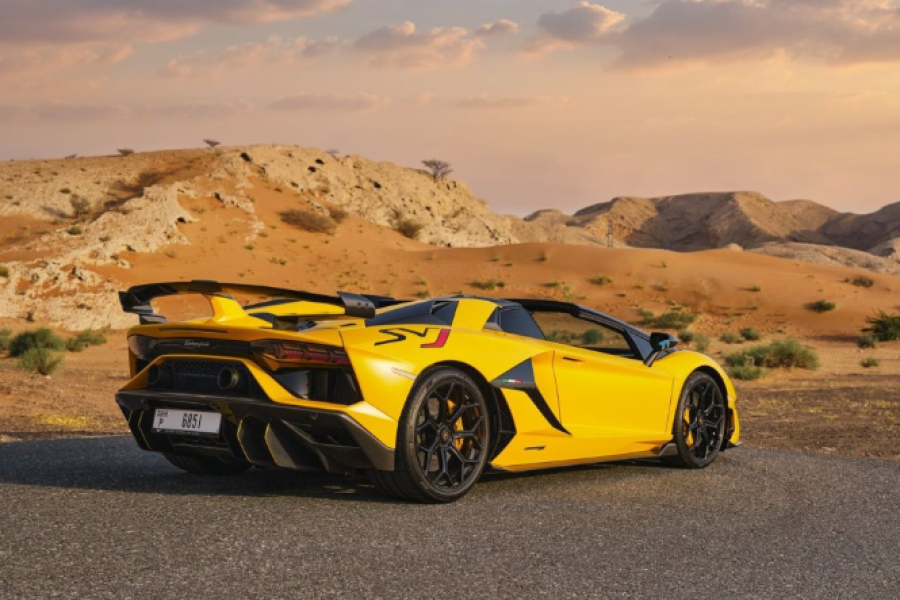 Lamborghini Aventador SVJ Roadster