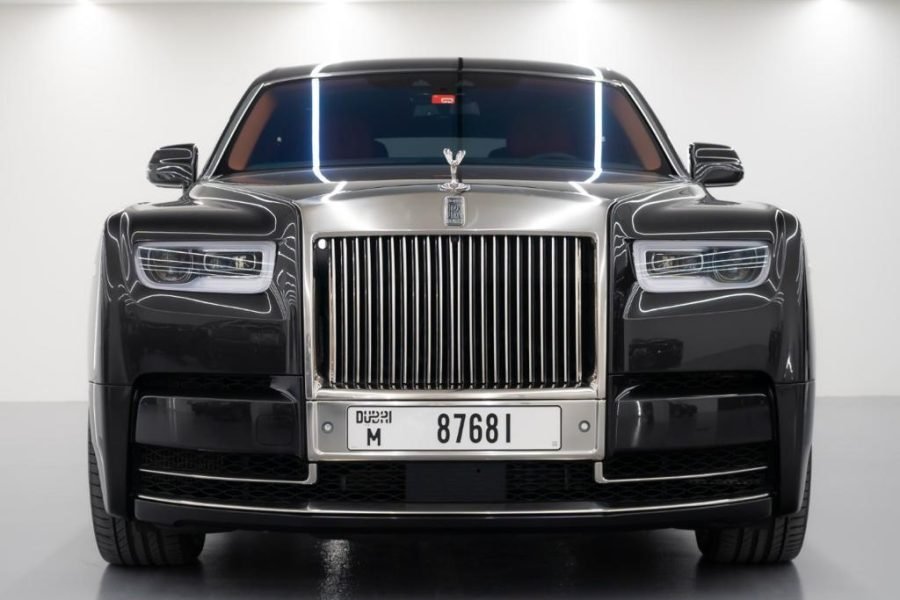 Rolls Royce Phantom 2023